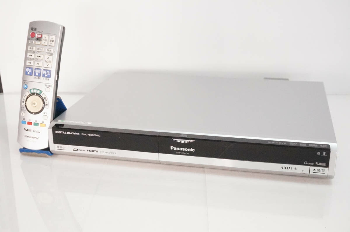 【中古】Panasonicパナソニック HDD内蔵DVDレコーダー DIGAディーガ 地デジ対応 HDD400GB DMR-XW30-S