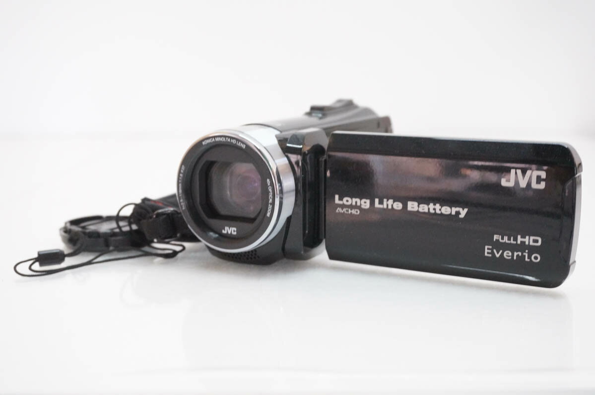 Rakuten - 【中古】JVC Victorビクター エブリオEverio ハイビジョンメモリームービー GZ-F117 耐衝撃・耐低温 32GB内蔵 ビデオカメラ