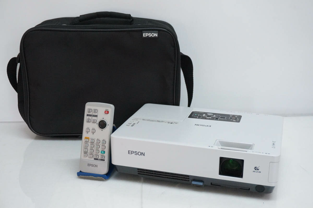 【中古】EPSONエプソン モバイルユース データプロジェクター EMP-1710 2700lm