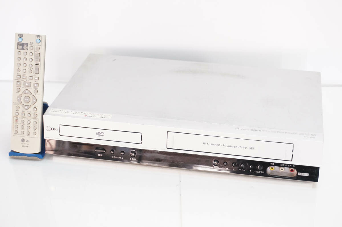 【中古】C LG DVDプレーヤー/ビデオカセットレコーダー DVDプレーヤー一体型VHSビデオデッキ DVCR-B300