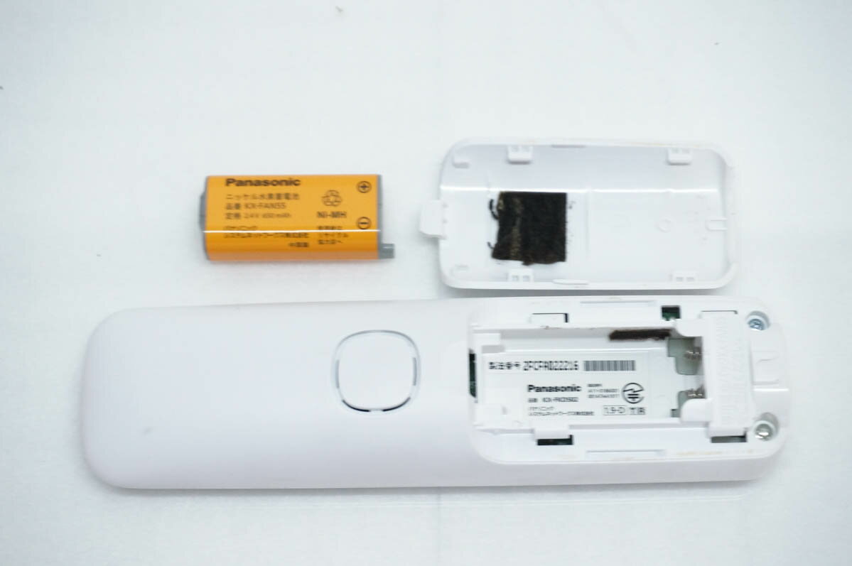 【中古】Panasonicパナソニック コードレス増設子機 KX-FKD502-W 電話機/FAXに