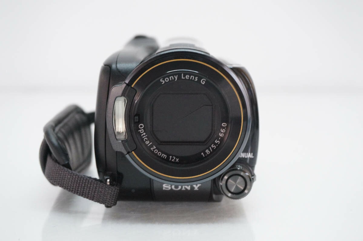 【中古】ソニーSONY ハンディカムHandycam デジタルHDビデオカメラレコーダー HDR-...