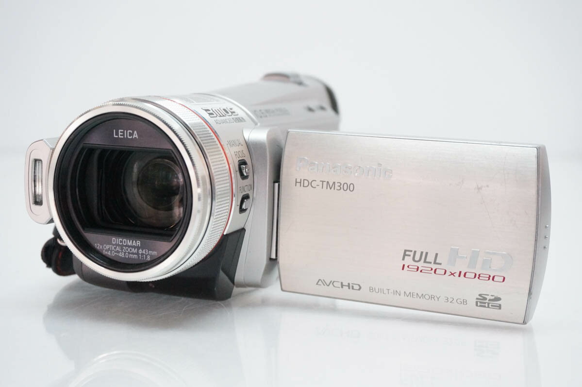 【中古】Panasonicパナソニック HDC-TM300 ハイビジョンデジタルビデオカメラ メモリ ...
