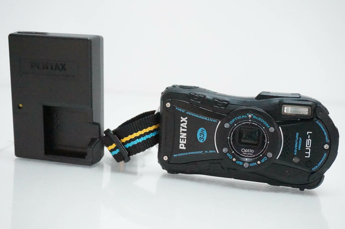 PENTAX Optio WG-1 防水カメラ PENTAX Optio WG-1 GPS Shiny Orange An eye-catching, special-color