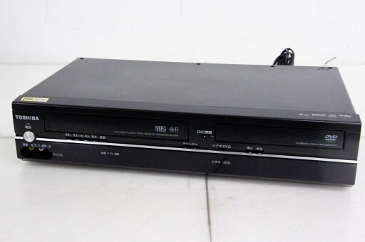 【中古】東芝TOSHIBA VTR一体型DVDビデオプレーヤー DVDプレーヤー一体型VHSビデオデッキ SD-V800 【中古】東芝TOSHIBA VTR一体型DVDビデオプレーヤー DVDプレーヤー一体型VHSビデオデッキ SD-V800