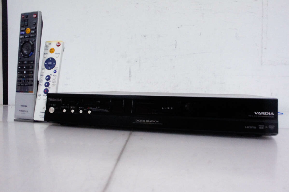 東芝 VARDIA RD-E302 動作品 東芝HDD＆DVDレコーダー RD-E302 VARDIA