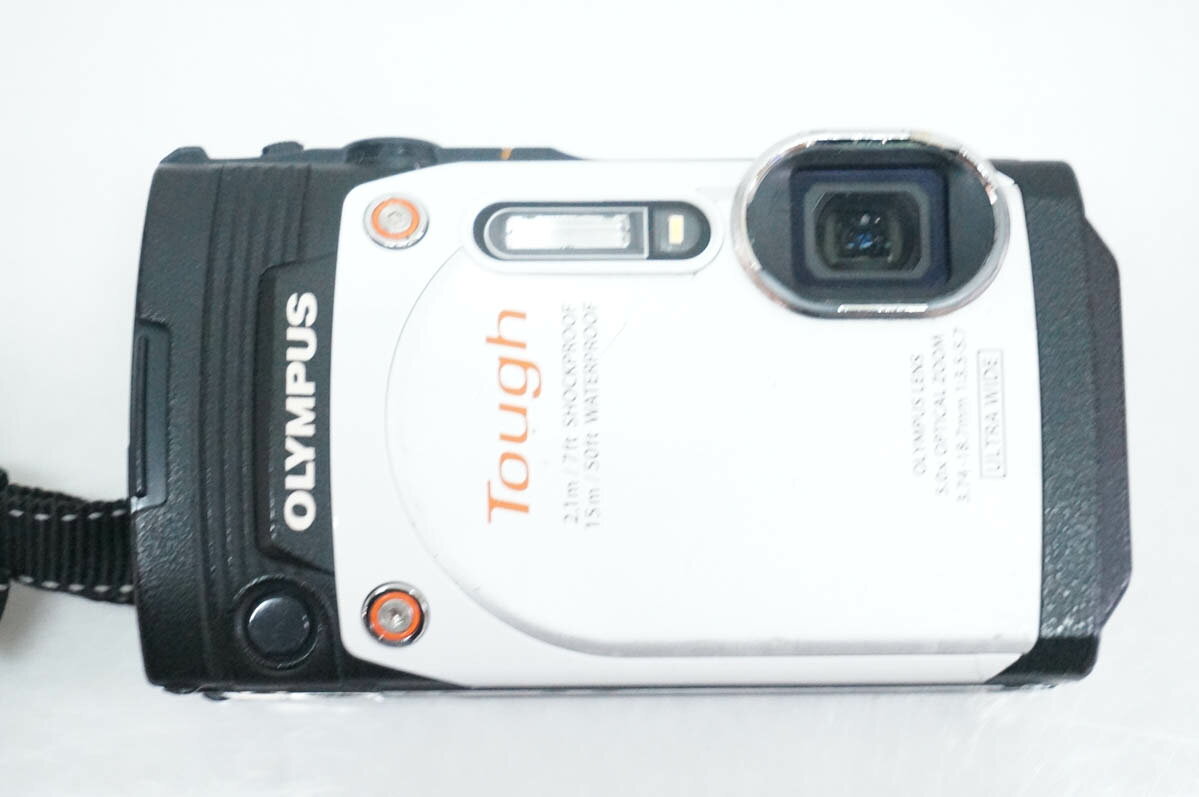 【中古】OLYMPUSオリンパス コンパクトデジタルカメラ TG-860 Toughタフ 1600万画...