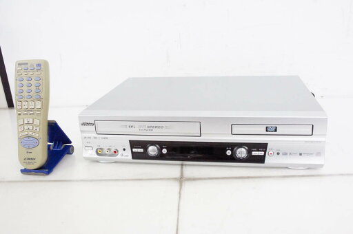 【中古】JVC Victorビクター DVDプレーヤー一体型VHSビデオ HR-DF2 ビデオデッキ 【中古】JVC Victorビクター DVDプレーヤー一体型VHSビデオ HR-DF2 ビデオデッキ