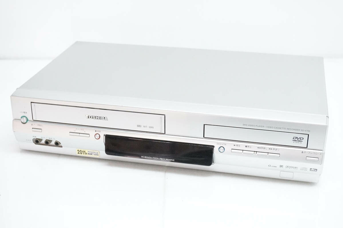 【中古】東芝TOSHIBA VTR一体型DVDビデオプレーヤー DVDプレーヤー一体型VHSビデオデッキ SD-V700