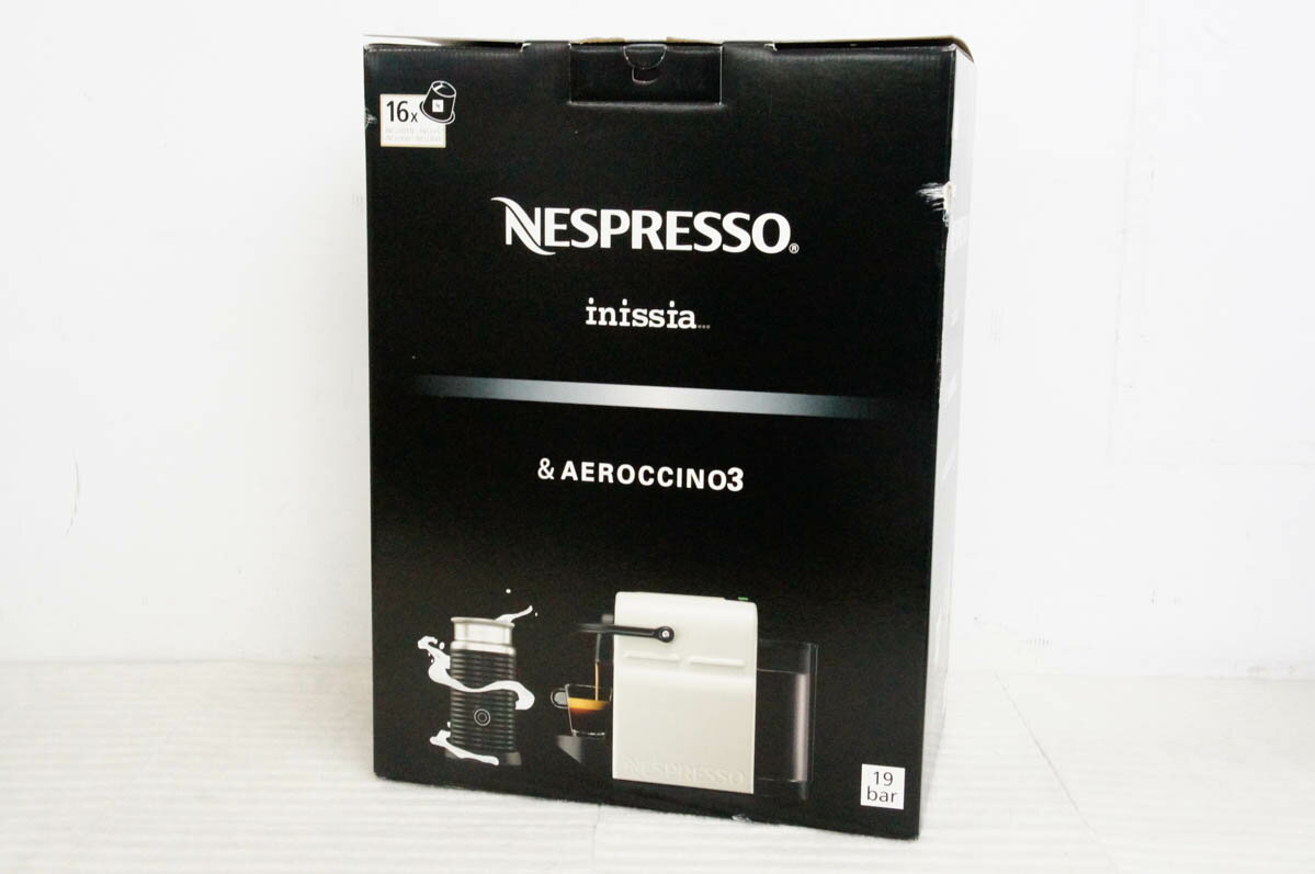 【未使用】ネスプレッソNESPRESSO イニッシア C40RE ネスプレッソメーカー エアロチーノ3セット ルビーレッド