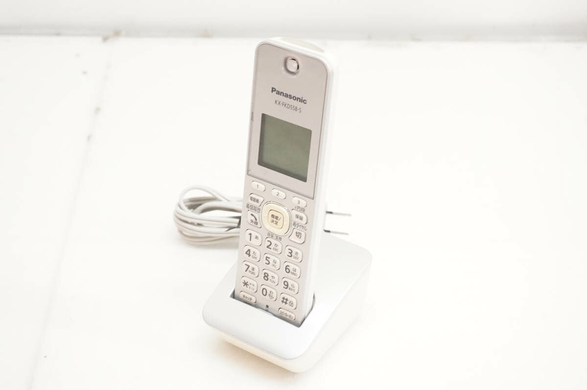 【中古】Panasonicパナソニック コードレス増設子機 KX-FKD558-S 電話機/FAXに