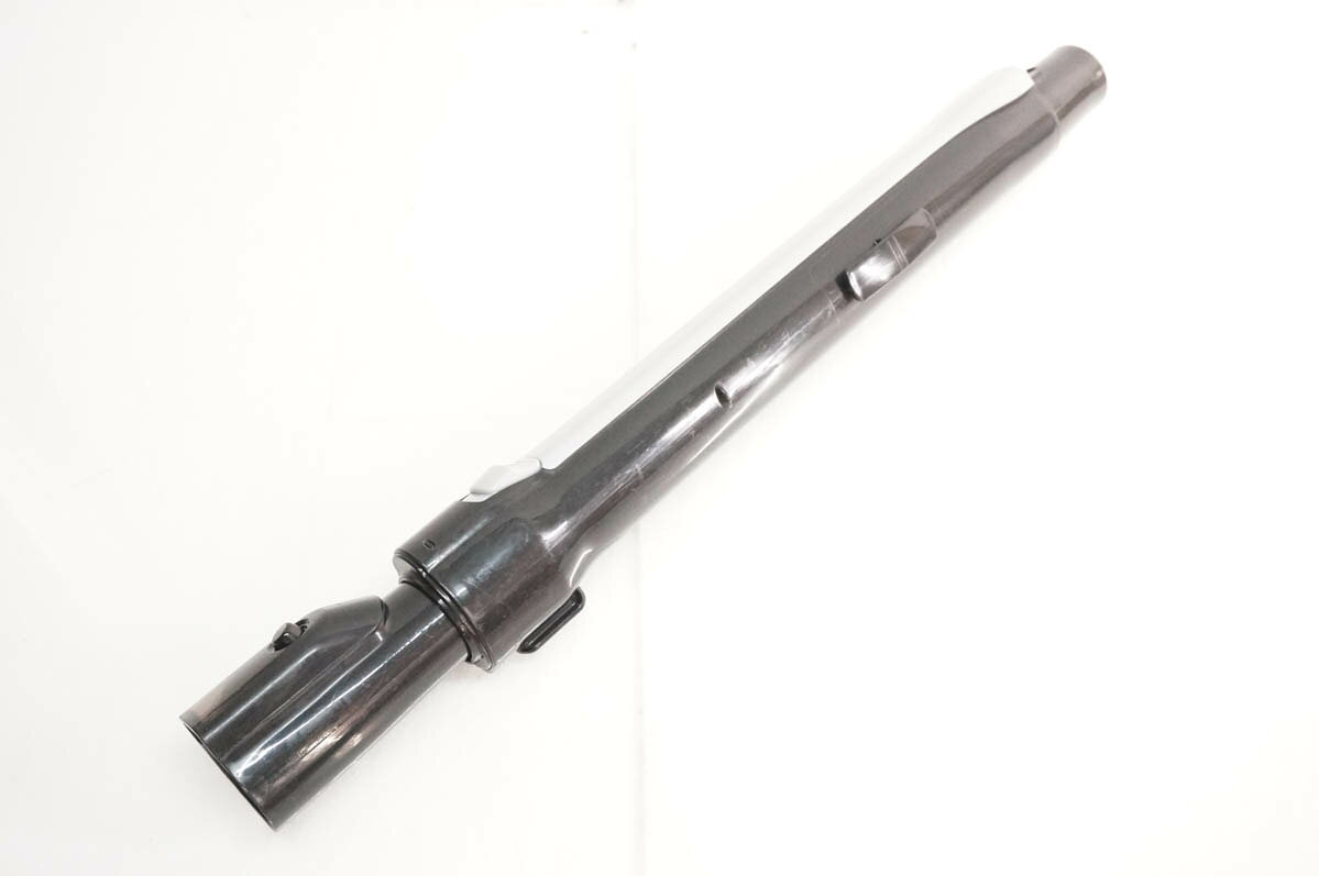 ●商品情報 ・メーカー／日立 ・対応機種／CV-SC90など ※詳細はメーカーHP等でご確認ください。 ●状態／【中古】 ・キズやスレ、使用感がございます。 ●付属品／パイプ部分のみ ●保証／- ●送料無料 ※随時更新してはおりますが、他サイトにて同時販売中のため購入のタイミングによっては売り切れの場合がございます。売切れの際はご連絡いたします。