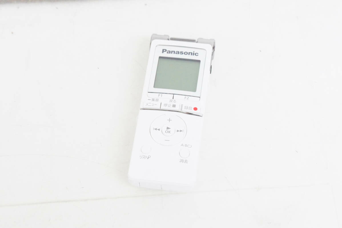 ●商品情報 ・録りたい音に迫る、「クリアズーム録音」搭載 ・再生時に聴きたい方向の音声を強調する「フォーカス再生」機能搭載 ・メーカー／Panasonicパナソニック ・型番／RR-XS455 ・メモリー容量／4GB ・ラジオチューナー／F...