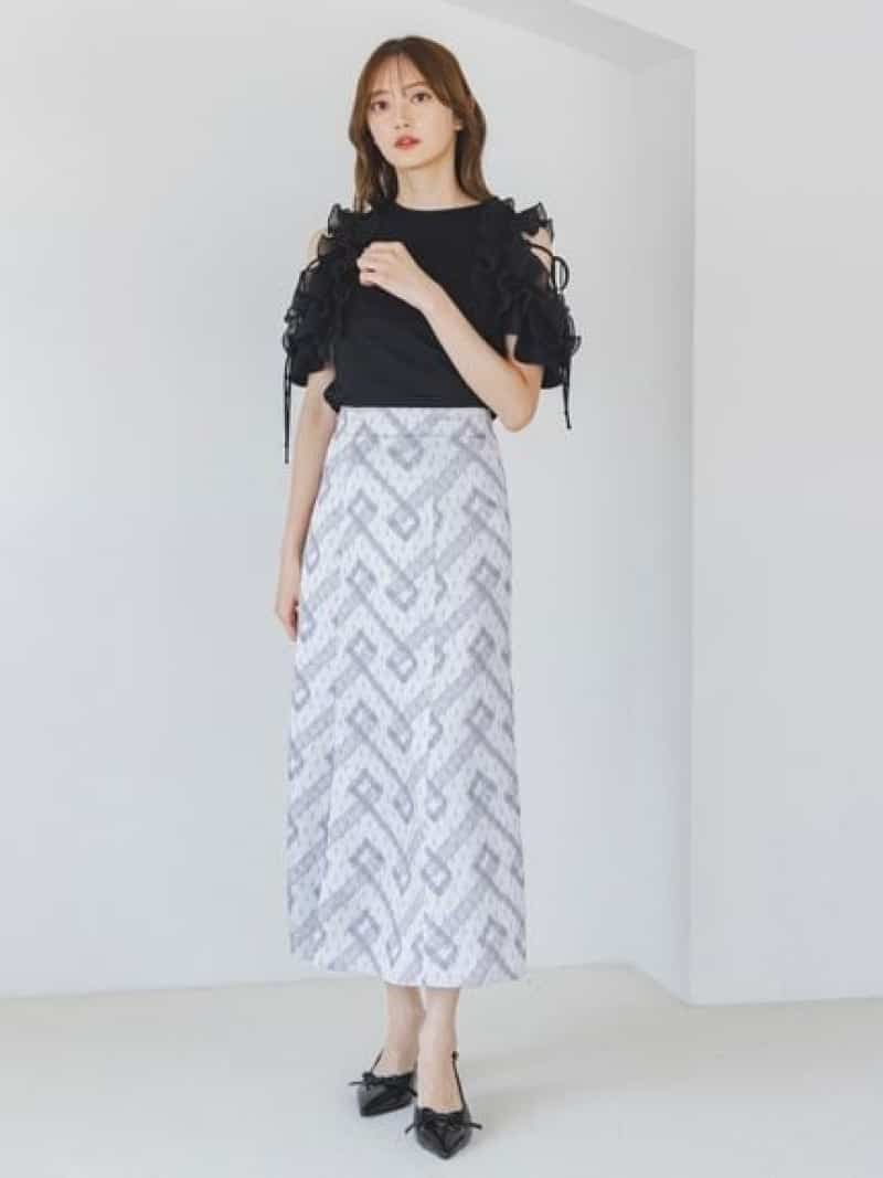 【SALE／50%OFF】レースプリントナロースカート SNIDEL スナイデル スカート ロン...