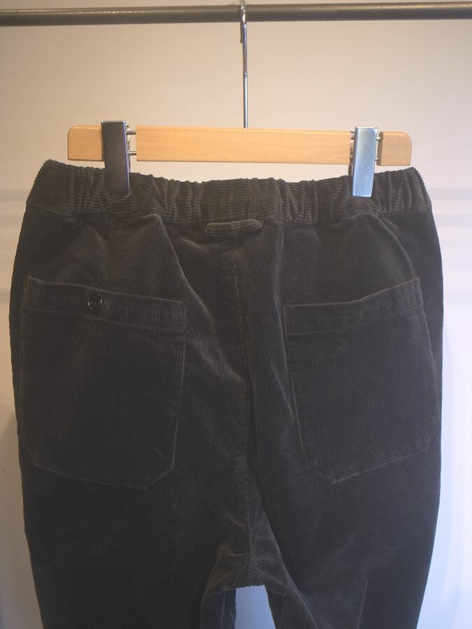 メンズ ファッション カジュアル おしゃれ 夏 薄手 涼しい トレンディ 白 ストレッチジーンズ スリムフィット スリム 足 パンツ