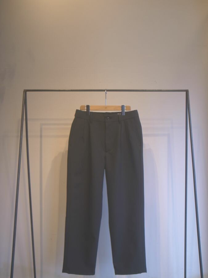 LAMOND(h)DRY TOUCH SEMI WIDE TROUSERS