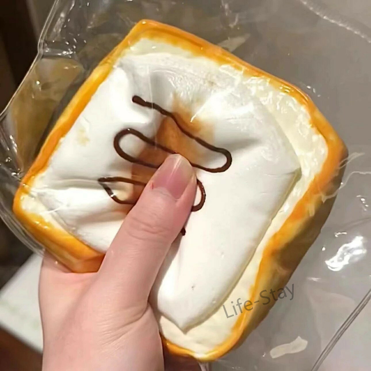 【SS期間限定 800円OFF 】【SOFUMI公式】ソフミ メロジョイ スクイーズ 大福 大サイズ 中サイズ 肉球 ネコ ねこ 低反発 おもちゃ かわいい 握る ストレス解消 もちもち おしゃれ オシャレ Y2K 握って遊ぶ パン ケーキ ドーナツ デザート そっくり アイスクリーム ケーキ 3