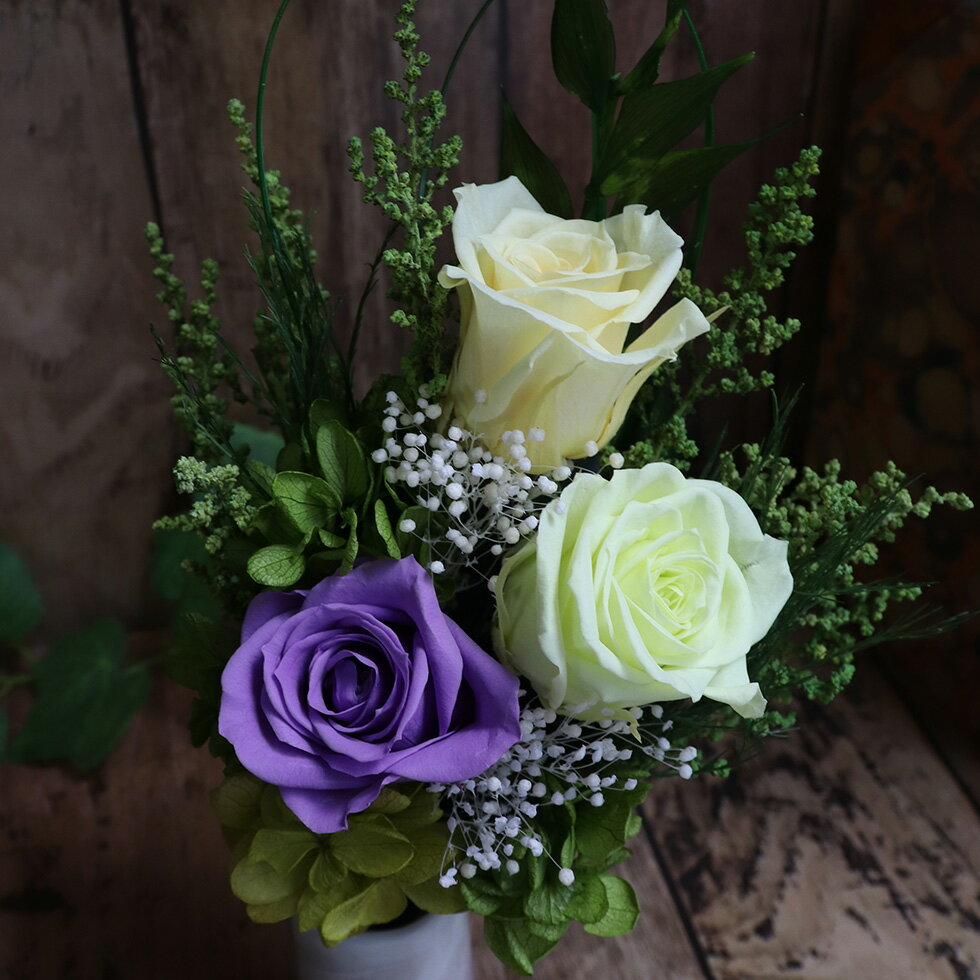 プリザーブドフラワー 仏花 器なし お供え お悔やみ 初盆 49日 お盆 花 命日 ブリザーブド プリザ 器なし 御供 御仏前 贈り物 喪中見舞い 寒中見舞い 枯れない花 父 母 友人 仏壇 モダン 和風 供花 お彼岸 「プリザーブドフラワー 結月」