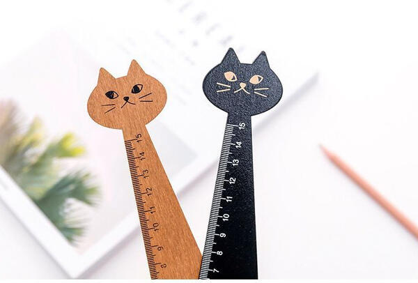 使いやすいネコの定規ナチュラルウッドのやさしい手触り15cmでデスクでも大活躍!ギフト無料対応!