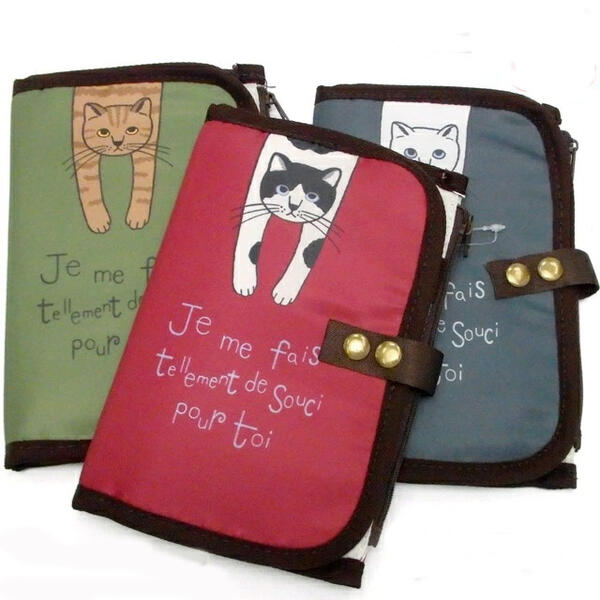 万能収納!ねこの通帳 チケット カードケースパスポート・お薬手帳・コイン・ICカード・母子手帳・パスポート・スマホも入る!みんなまとめて収納!多機能ポーチ丈夫で...