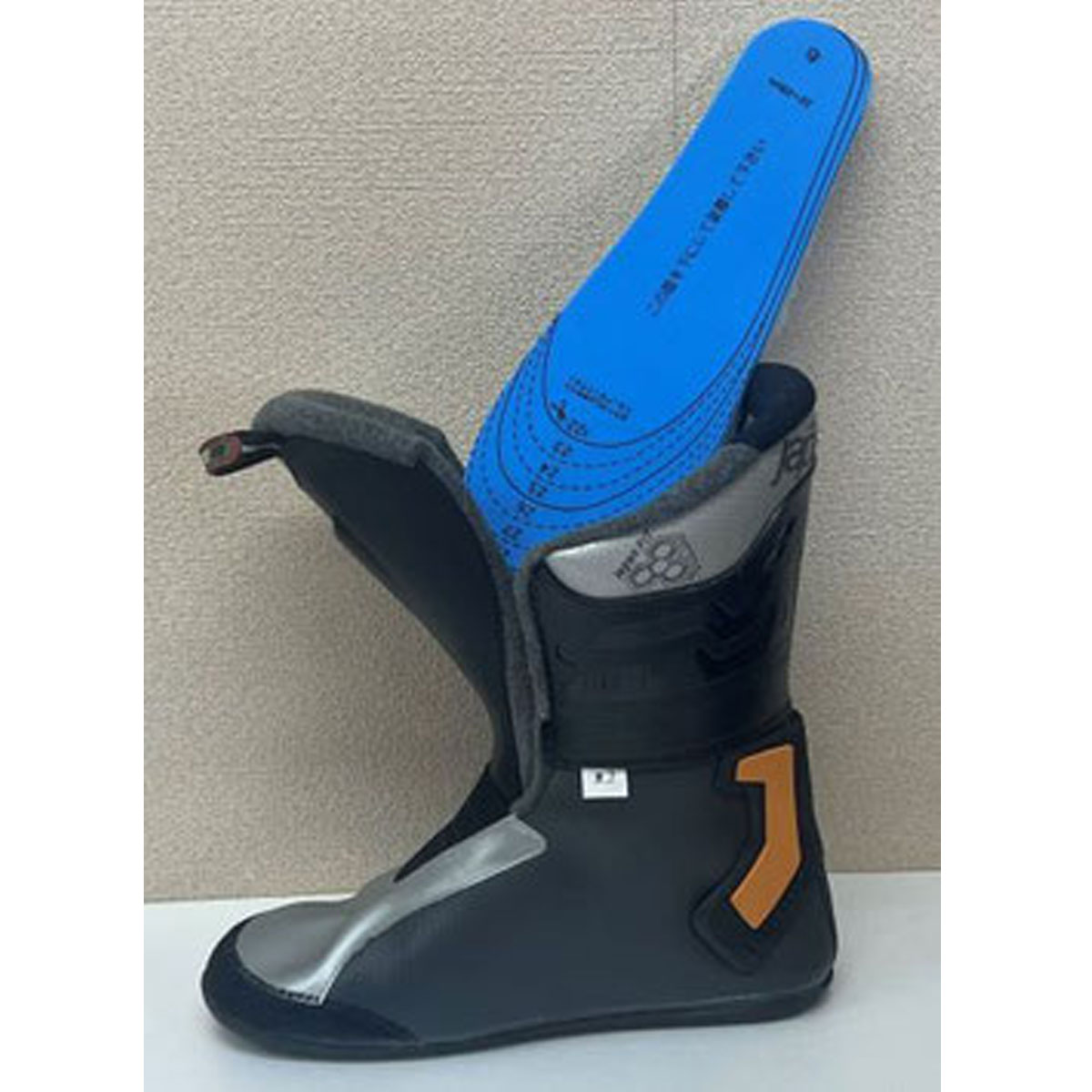 スキー用品通販 スノーファミリーのFOOTWEDGE 〔フットウェッジ ブーツパット〕 サイズ調整インソール FP-E1｜アングル2