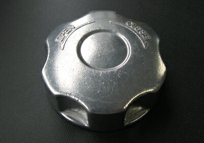 ガソリン携行缶専用キャップ(10・20L共通) EM144P5