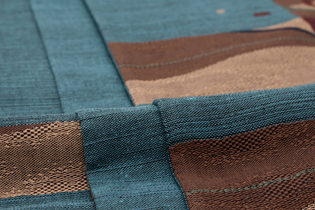 マラソン☆最大1000円クーポン配布中☆7/26 1:59まで 【未仕立て】 袋帯 青 ブルー 茶色 流水文 格子 正絹 三幸織物 徳田佳考 京都西陣織 1403 おしゃれ袋帯 紬の帯 六通柄 カジュアル 日本製 送料無料