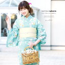 estimated delivery.SOUBIENのおすすめポイントSOUBIEN についてSOUBIEN（創美苑）では、浴衣 セット レディース ゆかた ユカタ yukata YUKATA セット セット 浴衣セット 浴衣2点セット 浴衣2点セット 浴衣3点セット 浴衣3点セット 2点セット 2点セット 3点セット 3点セット 単品 2022 2023 新作 準新作 新コーデ 新柄 きもの館創美苑 そうびえん ソウビエン SOUBIEN soubien ボヌールセゾン ボヌール セゾン ぼぬーるせぞん bonheur saisons bonheursaisons ショップ 女性 女性用 女の子 ガールズ ハイジュニア ジュニア レディース 10代 20代 30代 40代 50代 レトロ レトロモダン モダン 大正レトロ 大正モダン 昭和レトロ アンティーク フェミニン キュート かわいい カワイイ kawaii ポップ かっこいい 格好いい カッコいい クール シャープ 涼しい 涼しげ スタイリッシュ モード トレンド おしゃれ オシャレ シティ シティー 個性的 高級 人気 人気柄 ロングセラー 大人 プチプラ シンプル など、多数の商品を取り扱っております。どんなシーンやイベントに着用できますか？夏 夏祭り 花火大会 浴衣祭り お祭り インスタ インスタ映え おうち浴衣 リモート花火大会 仮装 コスプレ 浴衣コスプレ デート 浴衣デート 女子会 販売 利用 旅行 空港 航空 衣装 ギフト プレゼント 海外の方へのプレゼント といった様々なシーンにオススメです。SOUBIENの取扱いサイズ・カラー・柄・生地についてサイズや色柄のお取り扱いは、フリー フリーサイズ Fサイズ F FREE free fサイズ Sサイズ sサイズ S 白 ホワイト アイボリー 生成色 生成り色 赤 レッド 臙脂 えんじ エンジ 赤紫 ワインレッド レッドパープル 青 ブルー 水色 スカイブルー 黄色 イエロー クリーム 緑 グリーン 橙 オレンジ 紫 パープル 茶色 ベージュ ブラウン 黒 ブラック 白黒 モノクロ カラー カラフル マルチ マルチカラー 和柄 古典柄 麻の葉 鹿の子 鹿子 唐草 市松 市松格子 市松文様 市松模様 格子柄 チェック柄 ギンガムチェック 縞 ストライプ ボーダー 無地 矢羽 矢羽根 矢絣 七宝 立涌 鱗 菱 菊菱 花菱 亀甲 青海波 千鳥 千鳥格子 紗綾形 花 フラワー 花柄 朝顔 あさがお アサガオ 椿 ツバキ つばき 牡丹 ぼたん ボタン 桜 さくら サクラ 梅 うめ ウメ 薔薇 ばら バラ 紫陽花 あじさい アジサイ 向日葵 ひまわり ヒマワリ 百合 ゆり ユリ 菊 きく キク 水玉 花火 幾何学 幾何学模様 アート 金魚 きんぎょ キンギョ 猫 ねこ ネコ 蜻蛉 とんぼ トンボ 燕 つばめ ツバメ 浴衣生地 綿 綿100 綿100% コットン 麻 リネン 綿麻 ポリエステル ポリエステル100% 紅梅織り 綿紅梅 綿絽 や高級感のある生地など 豊富なカラー、デザイン、生地をご用意しております。是非、お気に入りの一着をお求めください。bonheur saisons 帯が選べる浴衣セットブランド『bonheur saisons』（ボヌールセゾン）の女性用浴衣です。ぼかしが美しい桜の花が描かれたレトロモダンなデザインです。生地は変わり織りで吸湿性と発散性に優れた綿麻混紡です。適度な透け感と軽さで、熱気や湿気をすっと逃がしてくれます。お祭りや花火大会など夏のお出かけの際、清涼感のある着心地が続きます。仕立て上がりですので、お届け後すぐにご使用いただけて便利です。着るたびに肌になじむ、ナチュラルで優しい風合いが魅力です。サラッとした生地が湿気や汗を素早く吸収してくれるので、暑い季節のオシャレを快適に保ちます。綿は繊維としては伸びにくく丈夫であり、染色性・発色性に優れ、洗濯に強い特性があります。麻は通気性に優れている反面、染色性が弱く色落ちしやすいです。綿と麻を混合させることで、麻の質感は残しつつ、本麻のものよりもシワになりにくく、吸湿性に富み、肌触りがよく着やすいなど、お互いの長所を生かすことができます。夏のお祭りや花火大会などで、女性らしく美しい着物姿をお楽しみください。浴衣の詳細　身丈袖丈裄丈適応身長フリーサイズ約165cm約49cm約68cm153〜168cm素材表地綿85%　麻15%裏地なし洗濯について洗濯機をご利用になる場合、色移り等品質を損なう問題が発生する場合がございます。ご注意ください。漂白剤の使用は避け、日陰に干してください。手で絞る場合は弱く、遠心脱水の場合は、短時間で絞ります。アイロンは高温（210℃を限度）で、当て布の上からかけてください。注意事項適度な透け感があるので、浴衣用のインナーの着用をおすすめいたします。帯の詳細　半幅帯作り帯サイズ約17cm×約356cm胴部分約17cm×約152cmリボン約28cm×約38cm素材全て共通ポリエステル100%下駄の詳細　幅長さ高さ適応サイズサイズ約8cm約24.2cm約3.5cm23.0〜24.5cm素材鼻緒ポリエステル台桐セット内容浴衣　×1帯　　×1下駄　×1撮影協力STUDIO EASE注意事項こちらの商品は、浴衣・帯・下駄の3点セットです。セット内容の一部変更や、それに伴う値引きは承っておりません。帯は、体に巻いて後ろで結ぶタイプの半幅帯、または作り帯からお選びいただけます。モデル着用は半幅帯です。下駄は、当店選別の「おまかせコーデ」です。撮影環境により、モデル着用の商品が実際の色よりも明るく見える場合があります。商品の色みは単品で撮影された画像をご参照ください。涼しさを保つため、生地は適度に薄く透け感があります。