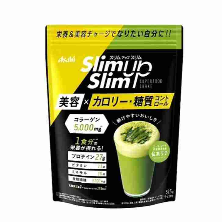 商品情報◆商品説明・日本発のスーパーフード「抹茶」に活性型酵素※をプラスした、粉末タイプのシェイクです。・水で混ぜるだけで手軽に酵素+スーパーフードが楽しめます。・美容ドリンクとして気になる栄養素やコラーゲンの補給に、また1食おきかえドリンクとしてダイエットをサポート。・毎日の美容・健康維持にお役立てください。※活性のある酵素を含有した穀物発酵エキスを使用◆ご注意・過度なダイエットを防ぎバランスのよい食生活をするために、食事とおきかえる場合は1日2食を限度としてご使用ください。・本品は1回分に必要な全ての栄養素を含むものではありません。・体質や体調により、まれにお腹がゆるくなるなど、身体に合わない場合があります。その場合は使用を中止してください。・カロリー制限によるダイエットは、ご使用される方の体質や、健康状態によっては体調を崩される場合があります。・妊娠・授乳中の方は本品のご使用をお控えください。・現在治療を受けている方は、医師にご相談ください。・開封後はチャックをしっかり閉め、お早めにお召し上がりください。・水に溶かしたとき、沈殿、だまができることがありますが、品質上問題はありません。・小児の手の届かないところに置いてください。◆保存方法高温多湿、直射日光をさけて保存してください。◆原材料名原材料名：水溶性食物繊維、脱脂粉乳、乳蛋白、大豆蛋白、豚コラーゲンペプチド、砂糖、宇治抹茶、穀物発酵エキス末(小麦を含む)、クリーム加工品、植物油脂、殺菌乳酸菌粉末、コエンザイムQ10、リンゴ抽出物/クエン酸K、香料、乳化剤、卵殻Ca、酸化Mg、増粘多糖類、甘味料(アスパルテーム・L-フェニルアラニン化合物、アセスルファムK、スクラロース)、V.C、ヒアルロン酸、V.E、ピロリン酸第二鉄、調味料(アミノ酸等)、パントテン酸Ca、ナイアシン、V.B6、V.B1、V.B2、V.A、葉酸、V.D、V.B12※商品パッケージ、内容量は変更の場合あり。メーカー欠品または完売の際、キャンセルをお願いすることがあります。ご了承ください。この商品は スリムアップスリム 酵素+スーパーフードシェイク 抹茶ラテ 315g ポイント アサヒグループ食品 スリムアップスリム ダイエット バランス栄養食 スムージー シェイク ショップからのメッセージ 納期について 4