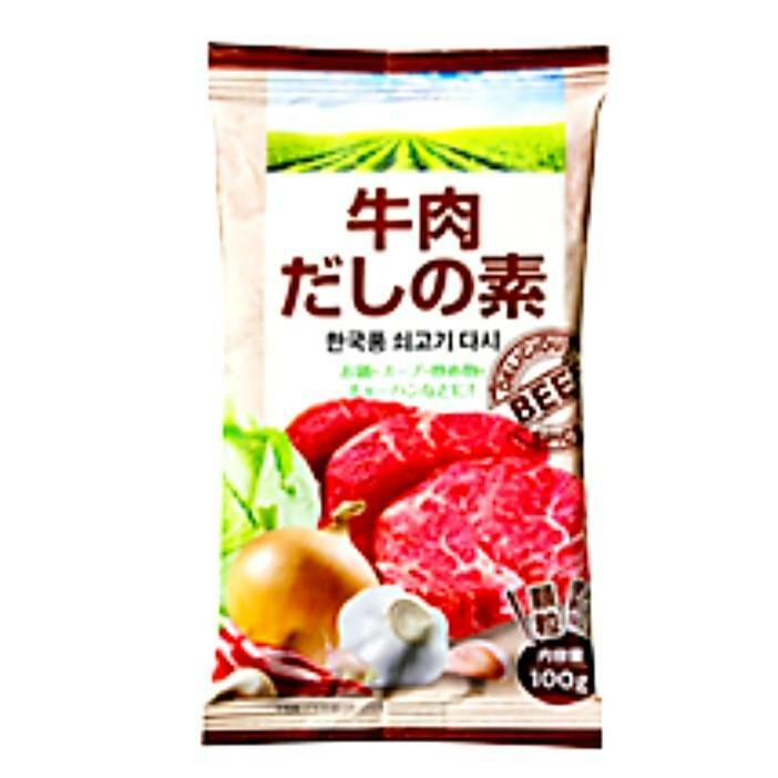 商品情報牛肉だしの素 100g×3袋セット　送料無料鍋やスープ、炒め物、漬物など様々な料理に使用される韓国の万能調味料です。牛肉の旨味がお料理のコクや風味をグンッとアップします。ハンバーグや餃子などの下味付け、カレーや炒飯などの隠し味にもおススメ！内容量100g原産国韓国栄養成分：100g当たり●エネルギー：191kcal ●たんぱく質：10.6g ●脂質：1.4g ●炭水化物：33.9g ●食塩相当量：48.5g アレルギー情報●小麦 ●牛肉 ●大豆 ※商品の仕様変更により、アレルギー情報が異なる場合がございます。召し上がる際は、必ずお買い求めいただいた商品のラベルや注意書きをご確認ください。リニューアルに伴い、パッケージ・内容等予告なく変更する場合がございます。予めご了承ください。この商品は 韓国　牛肉だしの素 100g×3袋セット　送料無料　1000円ぽっきり！業務用 まとめ買い 備蓄品 災害 レストラン 食堂 業務用 お弁当 家庭 アウトドア キャンプ おつまみ ポイント 韓国　牛肉だし　鍋　スープ　ポテト　万能調味料 ショップからのメッセージ 納期について 4