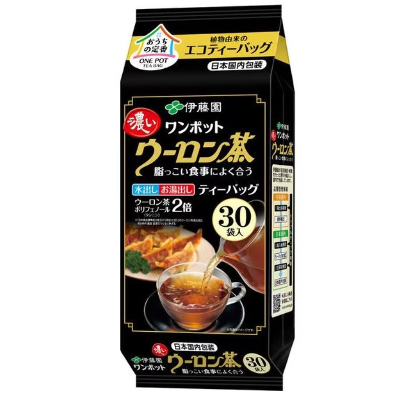 商品情報水出し、お湯出しでたっぷり手軽に作れるお得なポット用のウーロン茶ティーバッグです。ウーロン茶ポリフェノール2倍、コク深い味わいの水仙を100％使用。ほどよい渋みで後味すっきりです。伊藤園が品質確認・検査を行った原料を輸入し、国内で包装しています。抽出性が高く環境に優しいフィルター「エコティーバッグ」を新採用。マイボトルやポット、急須に入れるだけで 簡単においしく作れて経済的です。500ml～1L設計。お得にたくさん飲める大容量ティーバッグ 50袋入り。水出し・お湯出し両用タイプ。季節を問わずにご家庭でお楽しみいただけます。おうちの定番 ワンポット ティーバッグシリーズ。おいしくて、経済的！食事と一緒にお愉しみください。水出し・お湯出し両用タイプ。季節を問わずにご家庭でお楽しみいただけます。メーカーの都合により、パッケージ・内容量・仕様等は予告なく変更になる場合がございます。メーカー欠品または完売の際、キャンセルをお願いすることがあります。ご了承ください。急遽在庫切れになる場合がございます。※離島の場合送料がプラスされる場合がございます。その節は何卒ご容赦賜りますようお願い申し上げますこの商品は 伊藤園　ワンポット 濃いウーロン茶　5.0g×30袋入 ポイントおうちの定番 ワンポット ティーバッグシリーズ　お茶 ショップからのメッセージ 納期について 4
