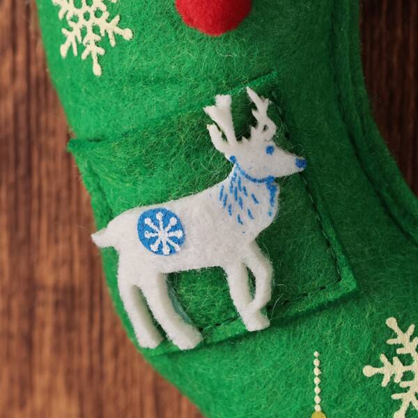 2025 KALDI カルディクリスマス 緑 もこもこ フェルト リース ギフト プレゼント 子供 大人 女の子 男の子 しゃれ インテリア 贈り物 かわいい玄関 飾り おしゃれ