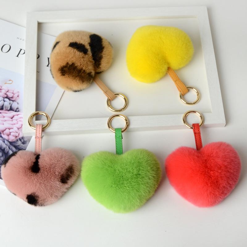キーホルダー インフルエンサー ファッション レッキスラビットファー ハート バッグチャーム ストラップ SNS風 おしゃれ かわいい 豊富なカラー イエロー ピンク ベージュ ヒョウ柄 普段使い
