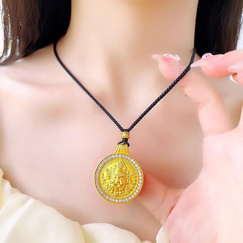 ネックレス レディース 女性用 銅製 砂金 金メッキ 黄財神 五路財神 ジルコニア 丸型プレート 円形チャーム 編み紐 ラッキーアイテム レトロ 古風 ペンダント