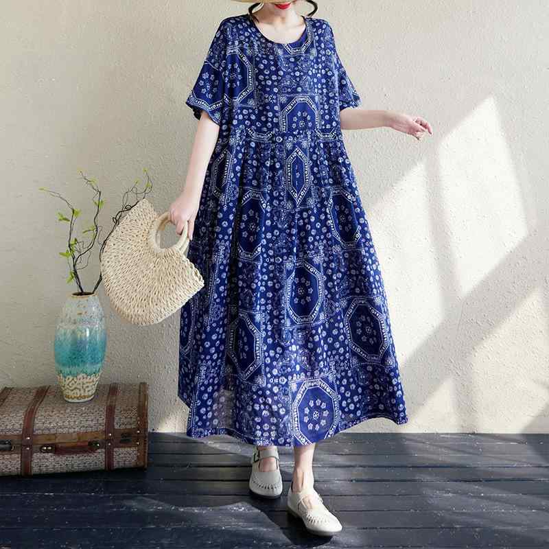 ・カテゴリ: ワンピース・スタイル: 文芸風、レトロ、エスニック・主な素材: 綿、麻・加工: プリント・デザイン: プルオーバー・ネックライン: クルーネック・袖丈: 半袖・袖タイプ: レギュラー・ウエスト: ゆったり・スカート丈: ロング・スカート形状: Aライン・セット形式: 単品・カラー展開: ブラック、レッド、ネイビー・サイズ展開: フリーサイズ