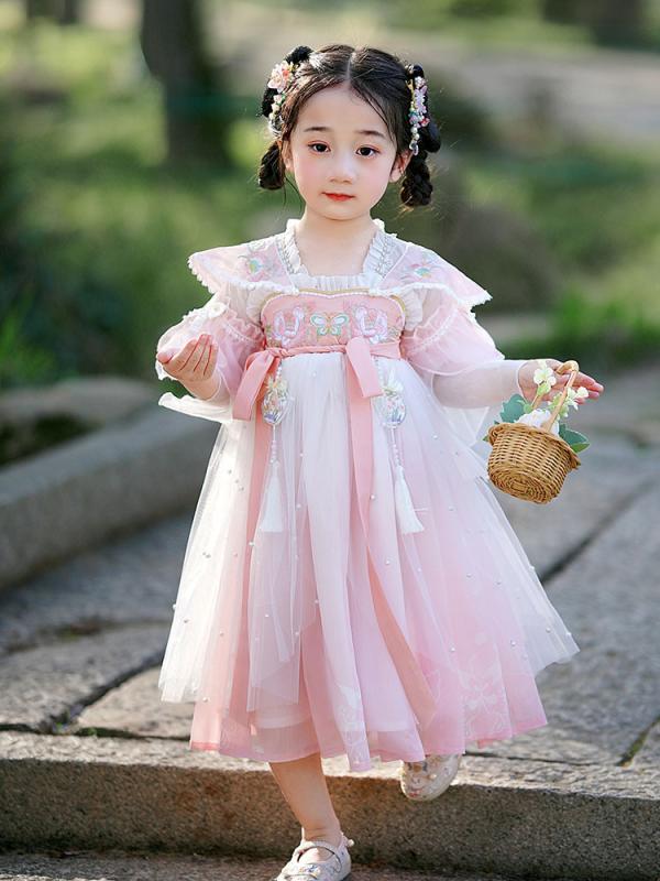 ・カテゴリ: 子供用チャイナドレス、唐装、民族衣装・スタイル: 中国風・性別: 女の子・適応年齢: 3〜8歳・適応身長: 110-120cm、120-130cm、130-140cm、140-150cm・主な素材: ポリエステル95%・生地: シフォン・裏地: 綿素材・厚さ: 普通・柄: 花柄・デザイン要素: 田園風、可愛らしい、配色、プリンセス、メッシュ、キャンディ・生地加工: 柔らか加工・カラー展開: グリーン、ピンク