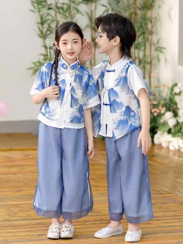 ・カテゴリ: 子供用民族衣装、唐装、漢服セット・スタイル: 漢服、唐装・主な素材: ポリエステル95%・性別: 男女兼用・カラー展開: 男児用、女児用・サイズ展開: 90cm、100cm、110cm、120cm、130cm、140cm、150cm、160cm、170cm、180