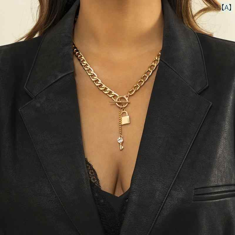 ふんわり暮らし鞄店のネックレス レディース 女性用 欧米風 シンプル 鍵モチーフ ロック ジルコニア 幾何学 ヒップホップ ストリート メタル 合金 スネークチェーン OTバックル ゴールド シルバー｜アングル2
