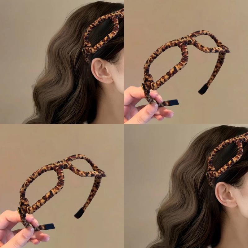 ヘアバンド レディース ヒョウ柄 メガネ型 高級感 スタイリッシュ かわいい 秋 布製 ヘアアクセサリー おしゃれ 普段使い 外出 爽やか