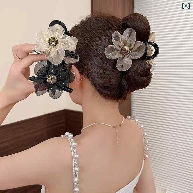 ・カテゴリ: ヘアアクセサリー・タイプ: バナナクリップ・スタイル: OL、通勤・主な素材: 布・カラー展開: シャンパン、ブラック、ブラウン・対象: 女性