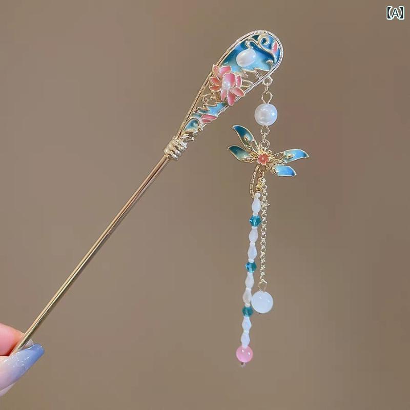ヘアアクセサリー かんざし 花 クリスタル 月牙 タッセル 金 合金 電気メッキ加工 高級感 爽やか ファッション ヘア飾り かわいい おしゃれ ユニーク 気質 エレガント 春