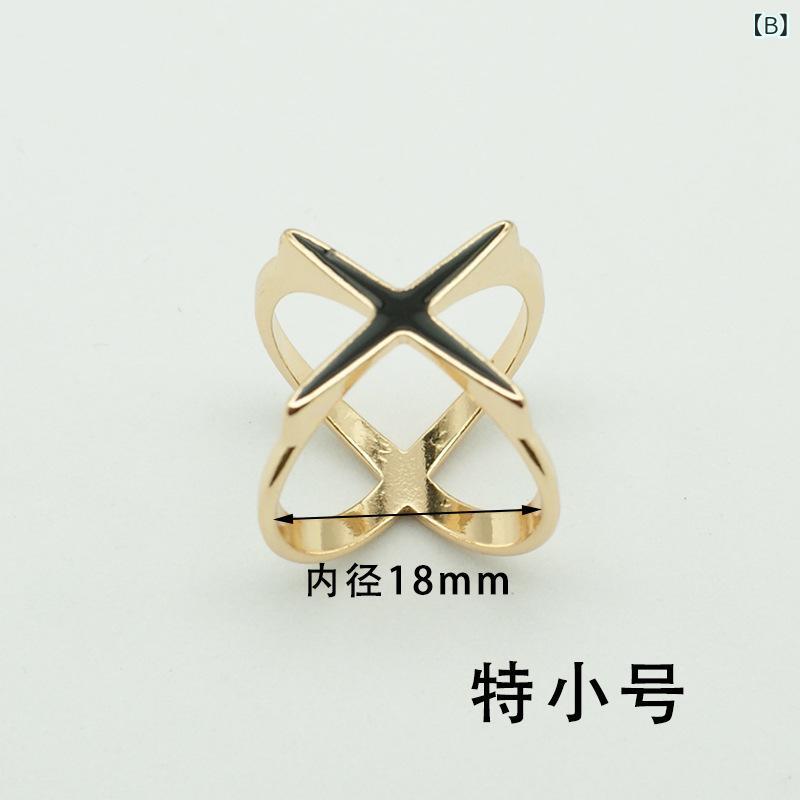 ふんわり暮らし鞄店のスカーフクリップ レディース シンプル クロス デザイン 合金 メタル アクセサリー 幾何型 電気メッキ加工 色保ち 十字 ホローアウト 2way Tシャツ 裾結び バックル 白 黒 ゴールド シルバー 普段使い ファッション｜アングル3