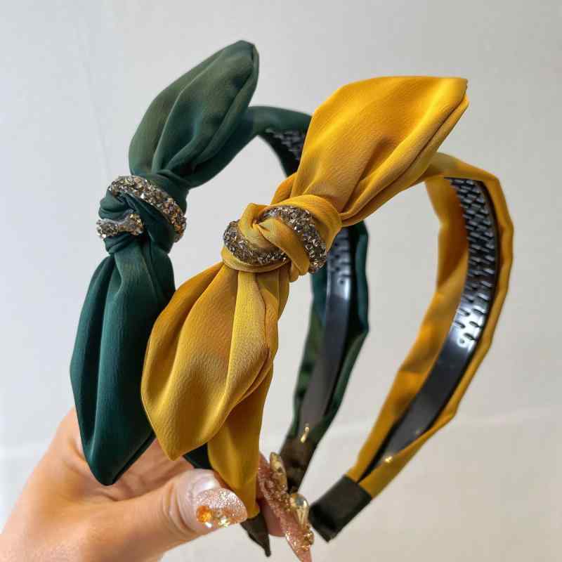 乐天商城 - ヘアバンド レディース ウサギ耳 かわいい リボン レトロ レース 布 ヘアアクセサリー ヘアクリップ 秋 黒 紺 緑 普段使い ファッション ヘアアレンジ ガーリー デコレーション