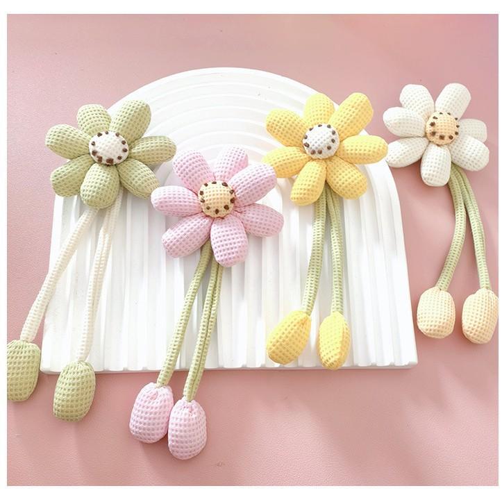 ブローチ ハンドメイド 布製 手編み 花 立体 デザイン モチーフ かわいい 森系 韓...