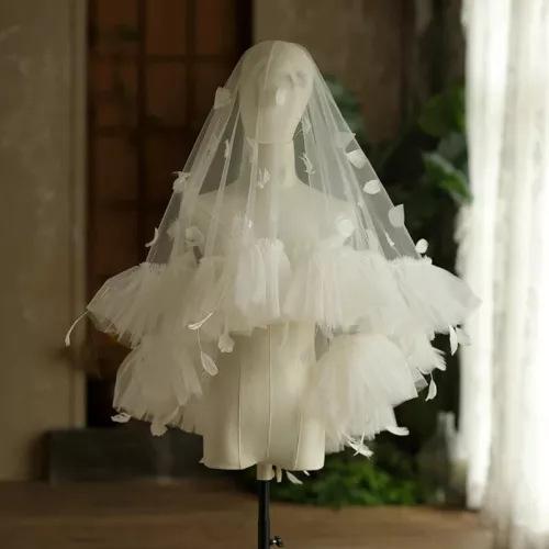 ヴェール レディース フレンチスタイル ロマンティック レース フリル フェザー デザイン ブライダル ヘッドアクセサリー 結婚式 写真撮影 アクセサリー 白 アイボリー 手作り 布地