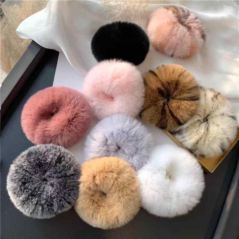 ヘアゴム レディース ラビットファー シンプル ふわふわ ポニーテール ヘアアレンジ かわいい フレンチ レトロ ヘアアクセサリー 秋冬 ヒョウ柄 高級感 伸縮性 普段使い ファッション 通勤
