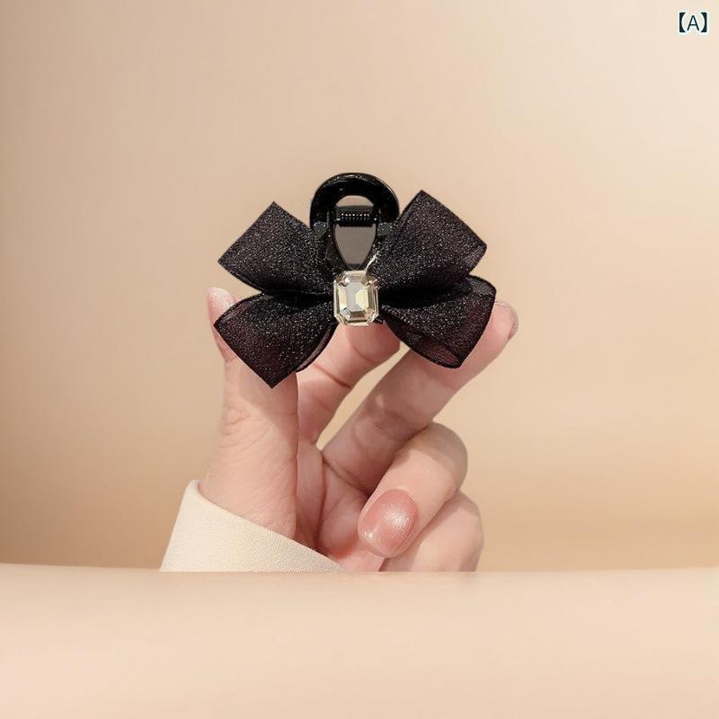 ふんわり暮らし鞄店のヘアクリップ レディース チュール 蝶結 小型 サイド 前髪 高級感 音符モチーフ おしゃれ アクセサリー 普段使い 通勤 ファッション 春 かわいい ヘッドアクセ｜アングル2