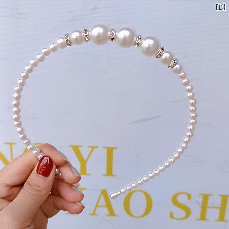 ヘアアクセサリー レディース 女性用 パール カチューシャ ヘッドバンド 上品 エレガント シンプル 高見え 万能 普段使い デイリーユース フェイクパール オフィス カジュアル パーティー 結婚式 二次会 髪飾り 3