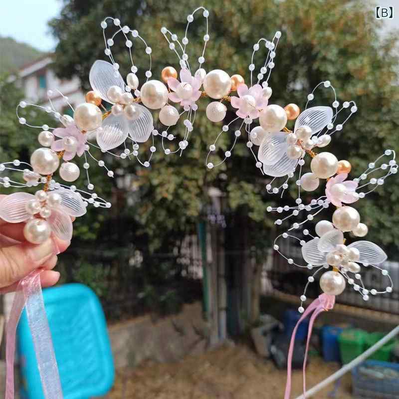 ふんわり暮らし鞄店のヘアアクセサリー キッズ 女の子 プリンセス 韓国風 花冠 花かんむり カチューシャ ヘアバンド フラワーリース パール パール 花飾り 発表会 結婚式 フォーマル ドレスアップ 髪飾り｜アングル3