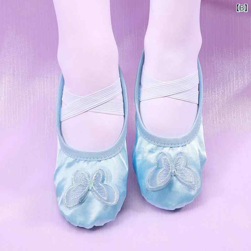 バレエシューズ 女の子 サテン 合成皮革 通気性 軽量 耐摩耗 二層蝶々 猫爪デザイ...